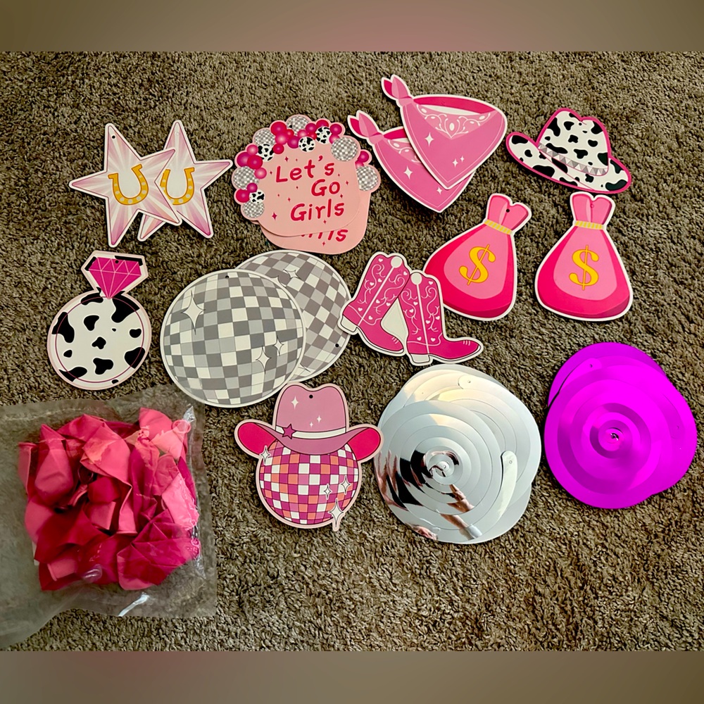 Pink Western Party Decoration Set - Picture 1 of 1